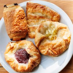 FareStart breakfast menu pastries