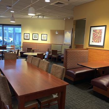 Panera Bread - Dining area - Sandwiches Near Me - Fort Lauderdale, Florida