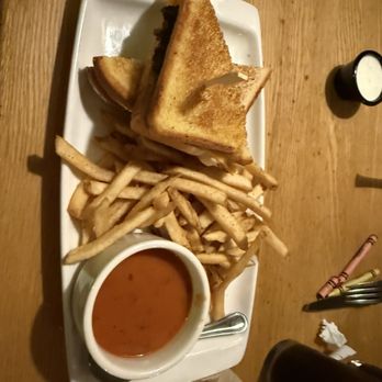 Applebee's Grill + Bar - The meal - Sports Bars Near Me - Helena, Montana
