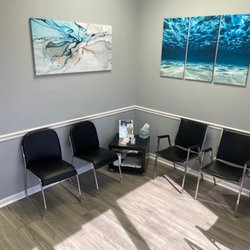 Essential ChiroCare - Waiting room