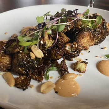 Diverge - Crispy Brussels, sesame ginger vinaigrette, peanuts, scallions, spicy aioli - New American Near Me - Dover, New Hampshire