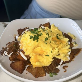Easy Like Sunday - Short Rib Hash - Breakfast & Brunch Near Me - Charlotte, North Carolina Easy Like Sunday - Short Rib Hash - Breakfast & Brunch Near Me - Charlotte, North Carolina