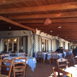 Trattoria Pizzeria Grottino al Porto - La veranda
