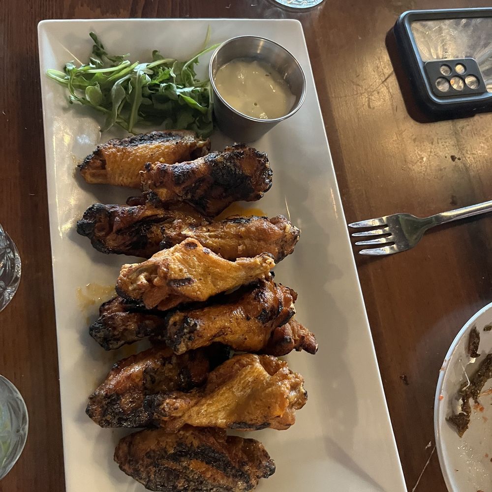 Hustlers Tavern - Charred medium wings - Cocktail Bars Near Me - Lewiston, New York Hustlers Tavern - Charred medium wings - Cocktail Bars Near Me - Lewiston, New York