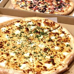 Gabriella S Pizza 87 Photos 110 Reviews 4712 E 7th St Long Beach Ca Menu Yelp