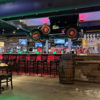 Ford's Garage Plano - Burgers Near Me - Plano, Texas Ford's Garage Plano - Burgers Near Me - Plano, Texas