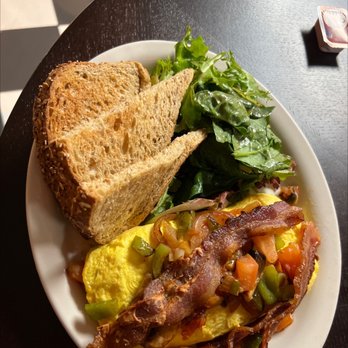 Cherry Pick Cafe - Veggie omelet with bacon - Sandwiches Near Me - Los Angeles, California
