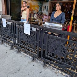 Belmont Shore Stroll & Savor - Panama Joe's
