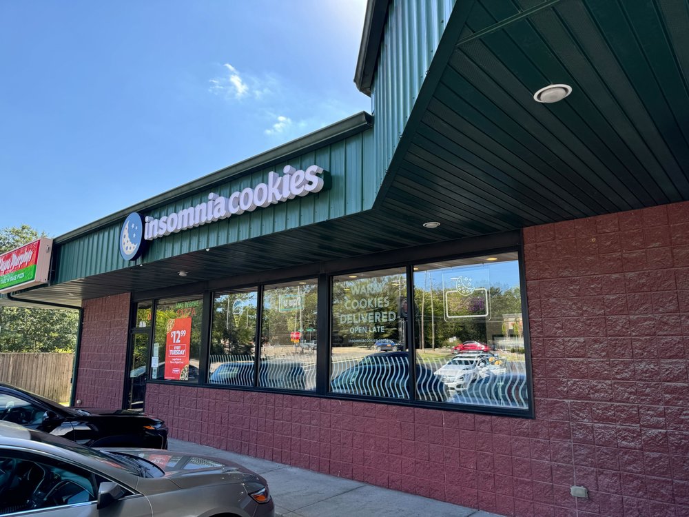 Food from Insomnia Cookies