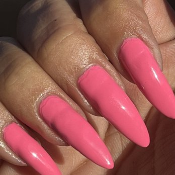 Daisy Nails - right hand nails showing uneven layers of polish on the cuticle and dent from the gel polish under - Nail Salons Near Me - Lancaster, California Daisy Nails - right hand nails showing uneven layers of polish on the cuticle and dent from the gel polish under - Nail Salons Near Me - Lancaster, California