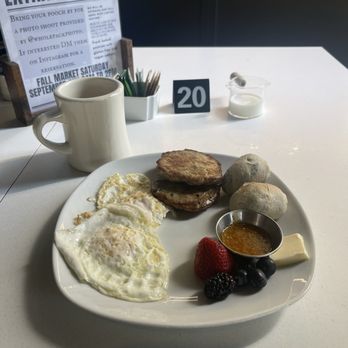 Gooseberries Kafe - Breakfast plate - Breakfast & Brunch Near Me - San Diego, California Gooseberries Kafe - Breakfast plate - Breakfast & Brunch Near Me - San Diego, California