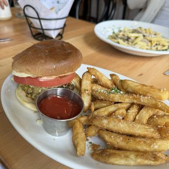 Fumo Kips Bay - Fumo Burger - New American Near Me - New York, New York Fumo Kips Bay - Fumo Burger - New American Near Me - New York, New York