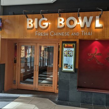 Big Bowl - Main entrance - Chinese Near Me - Minnetonka, Minnesota