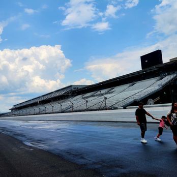 Indianapolis Motor Speedway - Race Tracks Near Me - Indianapolis, Indiana Indianapolis Motor Speedway - Race Tracks Near Me - Indianapolis, Indiana