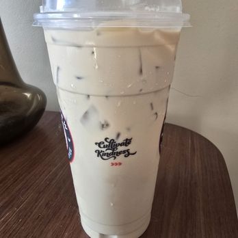 7 Brew Coffee - Blondie - Coffee & Tea Near Me - Maplewood, Minnesota