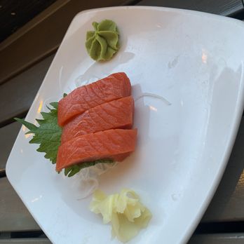 Sushi Maro - Fresh salmon sashimi. - Sushi Bars Near Me - Vancouver, British Columbia Sushi Maro - Fresh salmon sashimi. - Sushi Bars Near Me - Vancouver, British Columbia