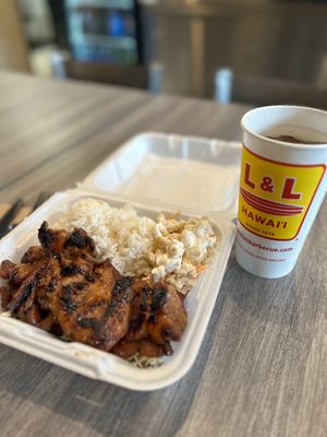 L&L Hawaiian Barbecue by null