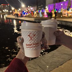 Happi Pappi Beignets - Hot cocoa