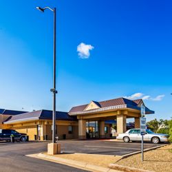 Best Western Northgate Inn - Exterior