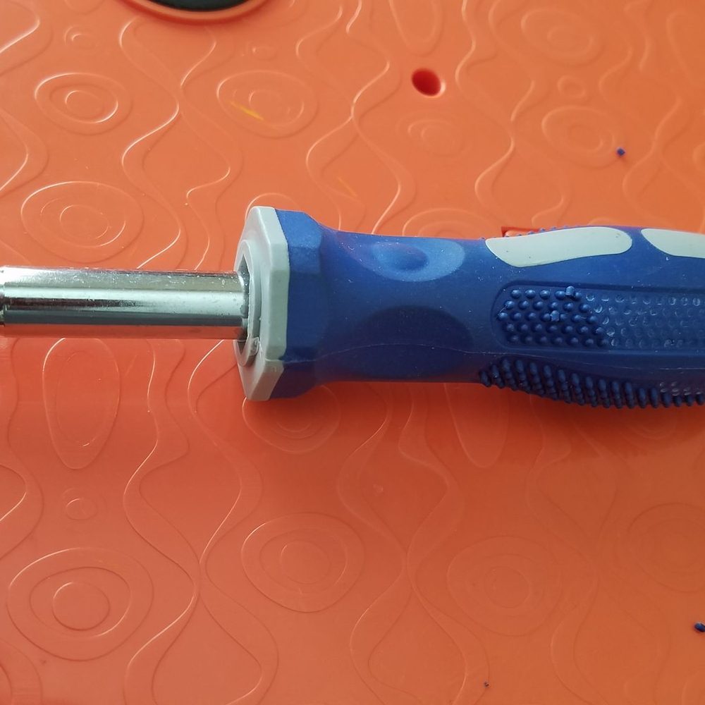 Harbor Freight Tools - Grip falling apart - Hardware Stores Near Me - Sacramento, California Harbor Freight Tools - Grip falling apart - Hardware Stores Near Me - Sacramento, California