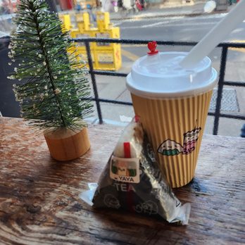 Yaya Tea Grand - Taro milk tea with Chicken Onigiri - Bubble Tea Near Me - New York, New York