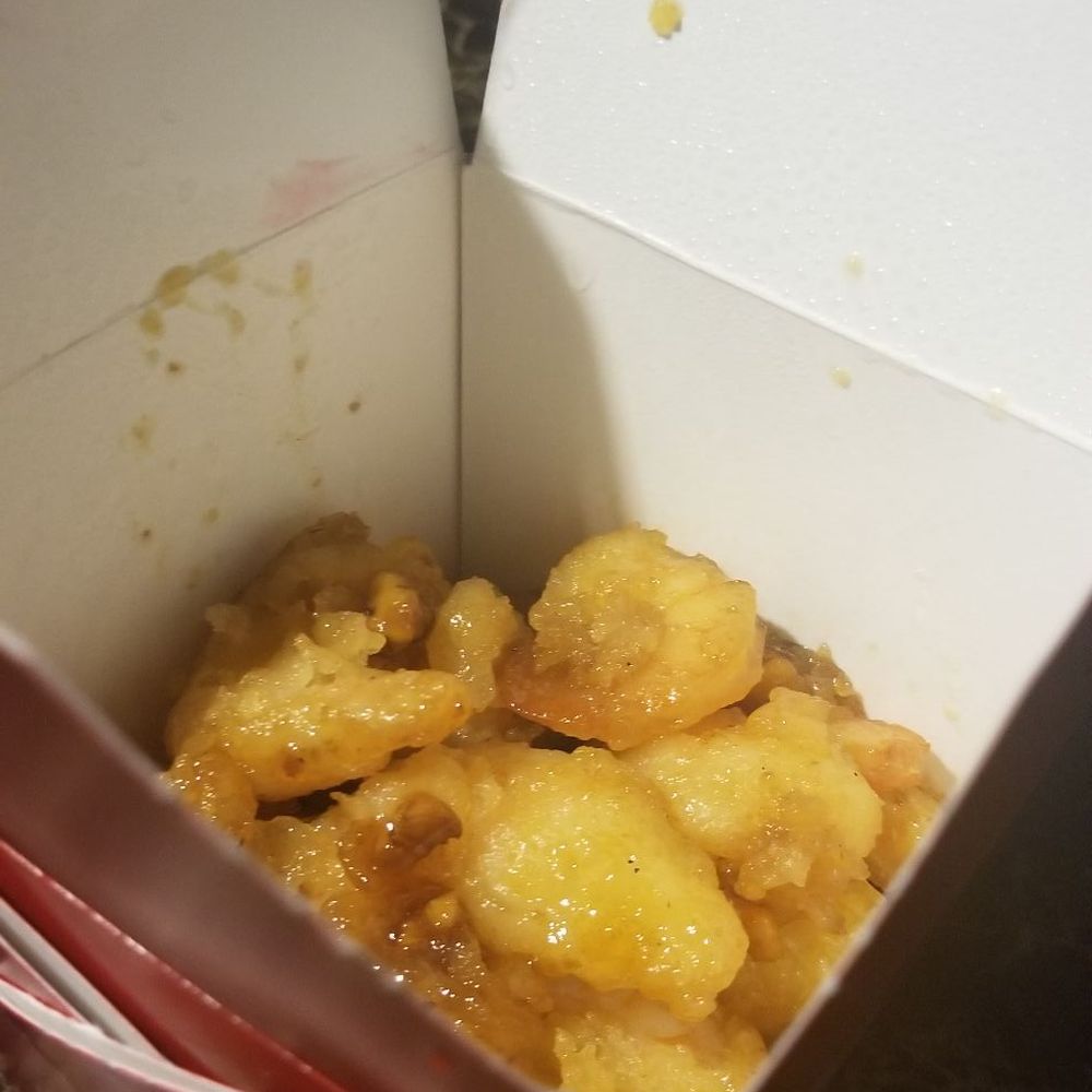Panda Express - Large Honey walnut shrimp NOT EVEN 3/4 of the way filled and paid extra for it WTH?! - Chinese Near Me - Waipahu, Hawaii