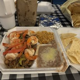 Chicken beef and shrimp fajitas The best Chicken beef and shrimp fajitas The best