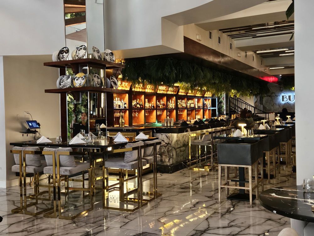 Bungalow Downtown Dining