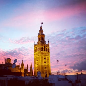 Hotel Palacio Alcazar - Atardecer - Hotels Near Me - Seville, SE Hotel Palacio Alcazar - Atardecer - Hotels Near Me - Seville, SE