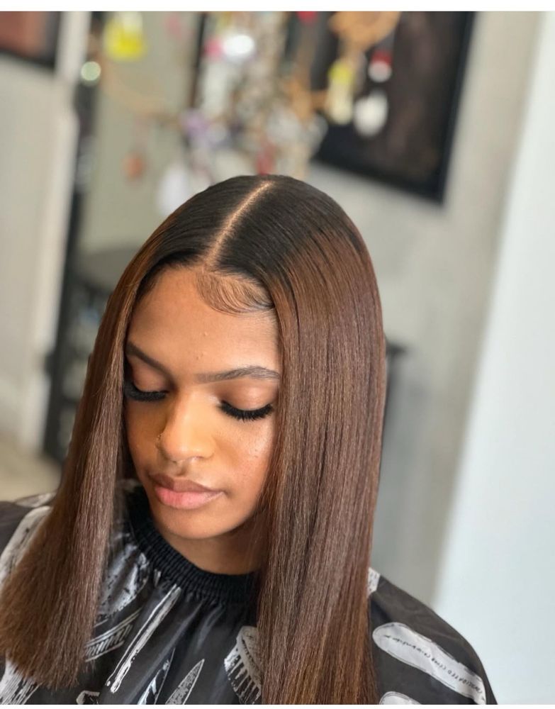 Styles By K Nichole Logo