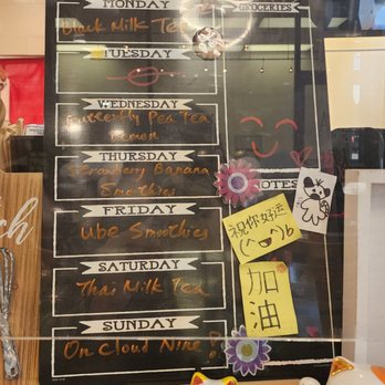 Cloud Nine Cafe Hawaii - Weekly specials - Desserts Near Me - Honolulu, Hawaii