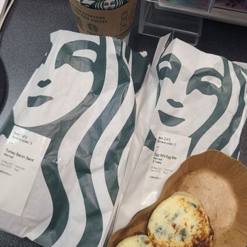 Starbucks - Coffee & Tea Near Me - Murrieta, California