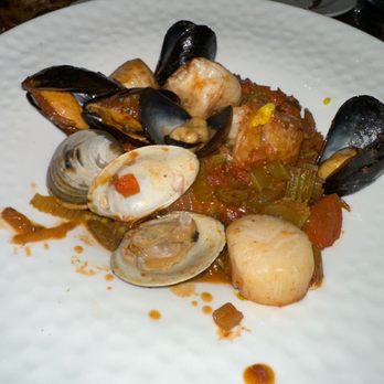 Varia - Cioppino - Italian Near Me - Norfolk, Virginia