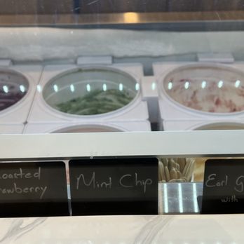 Meltaway - Roasted Strawberry tasted EXACTLY how strawberry ice cream is supposed to taste light and refreshing - Ice Cream & Frozen Yogurt Near Me - Alpharetta, Georgia Meltaway - Roasted Strawberry tasted EXACTLY how strawberry ice cream is supposed to taste light and refreshing - Ice Cream & Frozen Yogurt Near Me - Alpharetta, Georgia