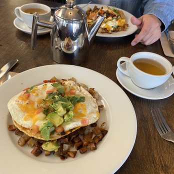 Blu Jam Cafe - Huevos Rancheros and White Tip Jasmine Green Tea - Breakfast & Brunch Near Me - Sherman Oaks, California