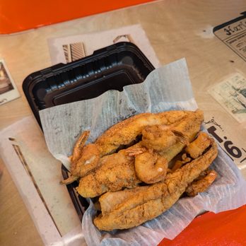 Harlem Seafood Soul - Soul Food Near Me - Brooklyn, New York Harlem Seafood Soul - Soul Food Near Me - Brooklyn, New York
