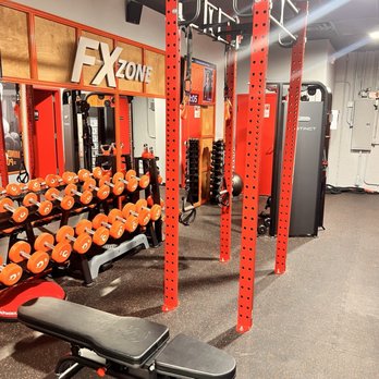 HOTWORX - Libertyville, IL - Fx zone - Yoga Near Me - Libertyville, Illinois