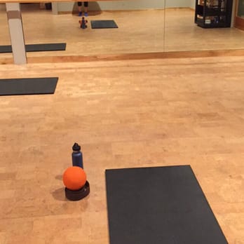 Sweat + Soul - barre yoga class - Barre Classes Near Me - Honolulu, Hawaii