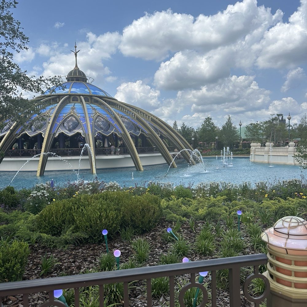 Constellation Carousel - Amusement Parks Near Me - Orlando, Florida