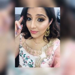 Tashi’s Studio - Glam Makeup