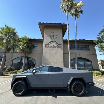Simple Solutions US - Cybertruck wrap. - Home Window Tinting Near Me Simple Solutions US - Cybertruck wrap. - Home Window Tinting Near Me