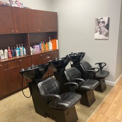 Krase Hair Salon - Sink area