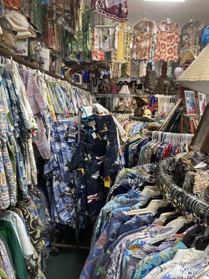 Bailey's Antiques and Aloha Shirts by null