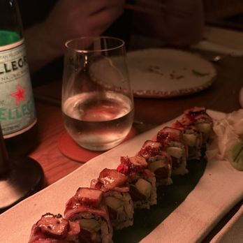 Casa Neos - A5 Wagyu 'Aburi' Maki - Mediterranean Near Me - Miami, Florida