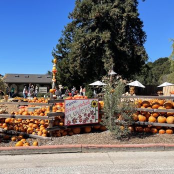 Earthbound Farm Stand - Front - Organic Stores Near Me - Carmel, California Earthbound Farm Stand - Front - Organic Stores Near Me - Carmel, California