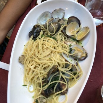 Ristorante Al Vicoletto - Spaghetti with clams - Italian Near Me - Cefalu', Pennsylvania Ristorante Al Vicoletto - Spaghetti with clams - Italian Near Me - Cefalu', Pennsylvania