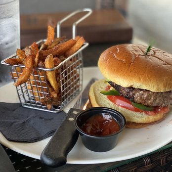 The Hangry Bison - Short rib burger with classic fries - New American Near Me - Winter Park, Florida