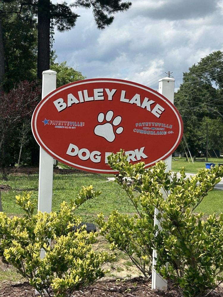 Bailey Lake Dog Park Image
