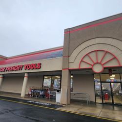 Harbor Freight Tools