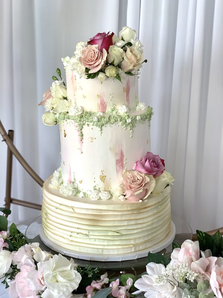 Layered Cakerie